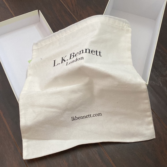 LK Bennett dust bag and shoe box - Picture 6 of 6